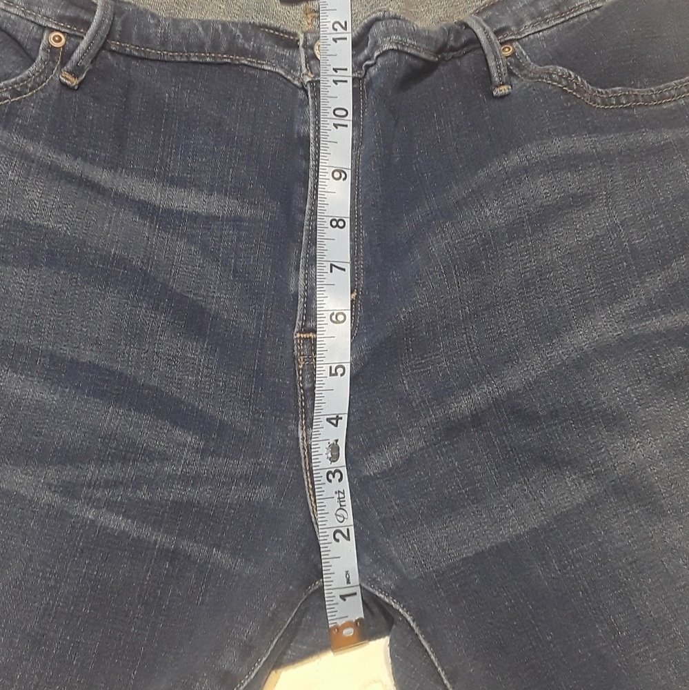 Levi's Jeans - Picture 8 of 8